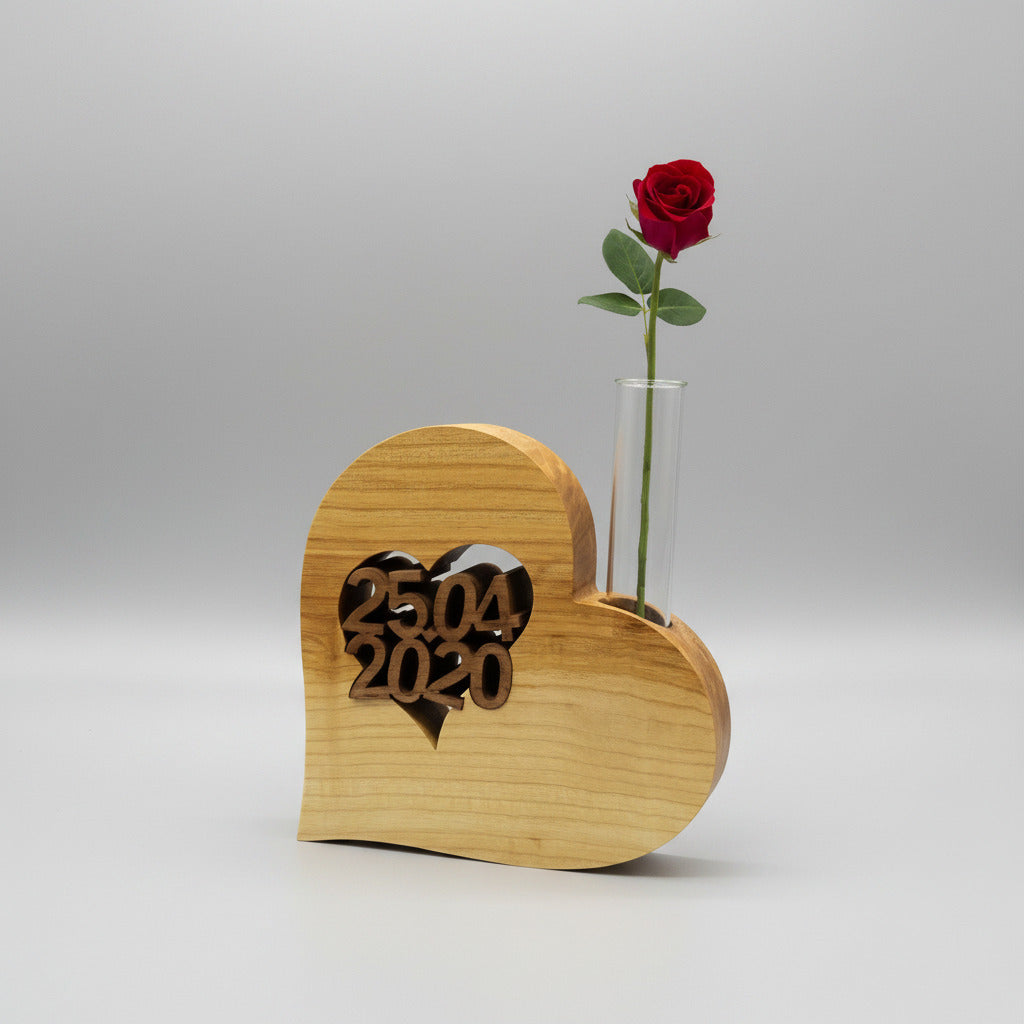 Holz-Herz-Vase Save the Date