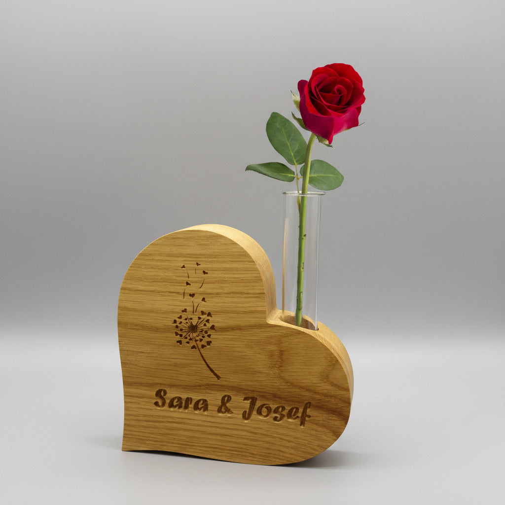 Holz-Herzvase geölt mit Gravur
