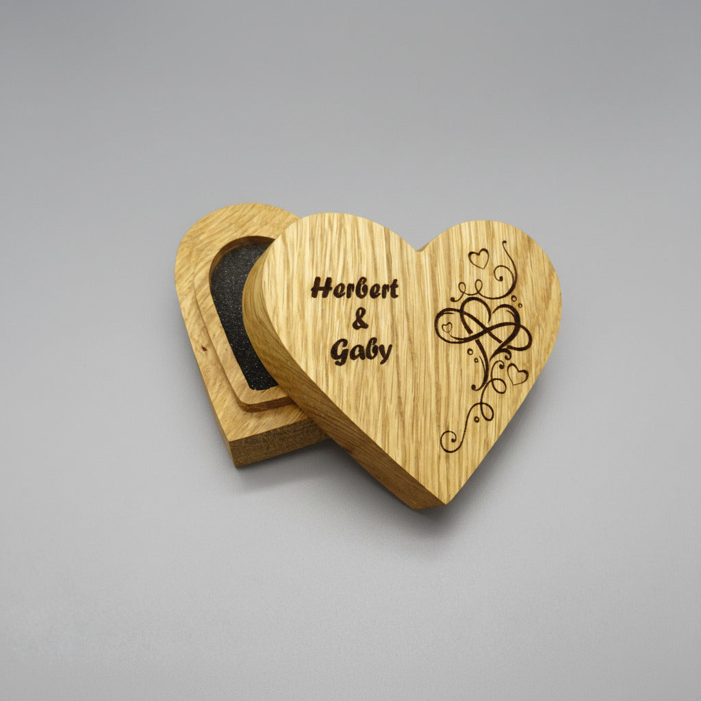 Ringbox, Holz-Herz für Trauringe