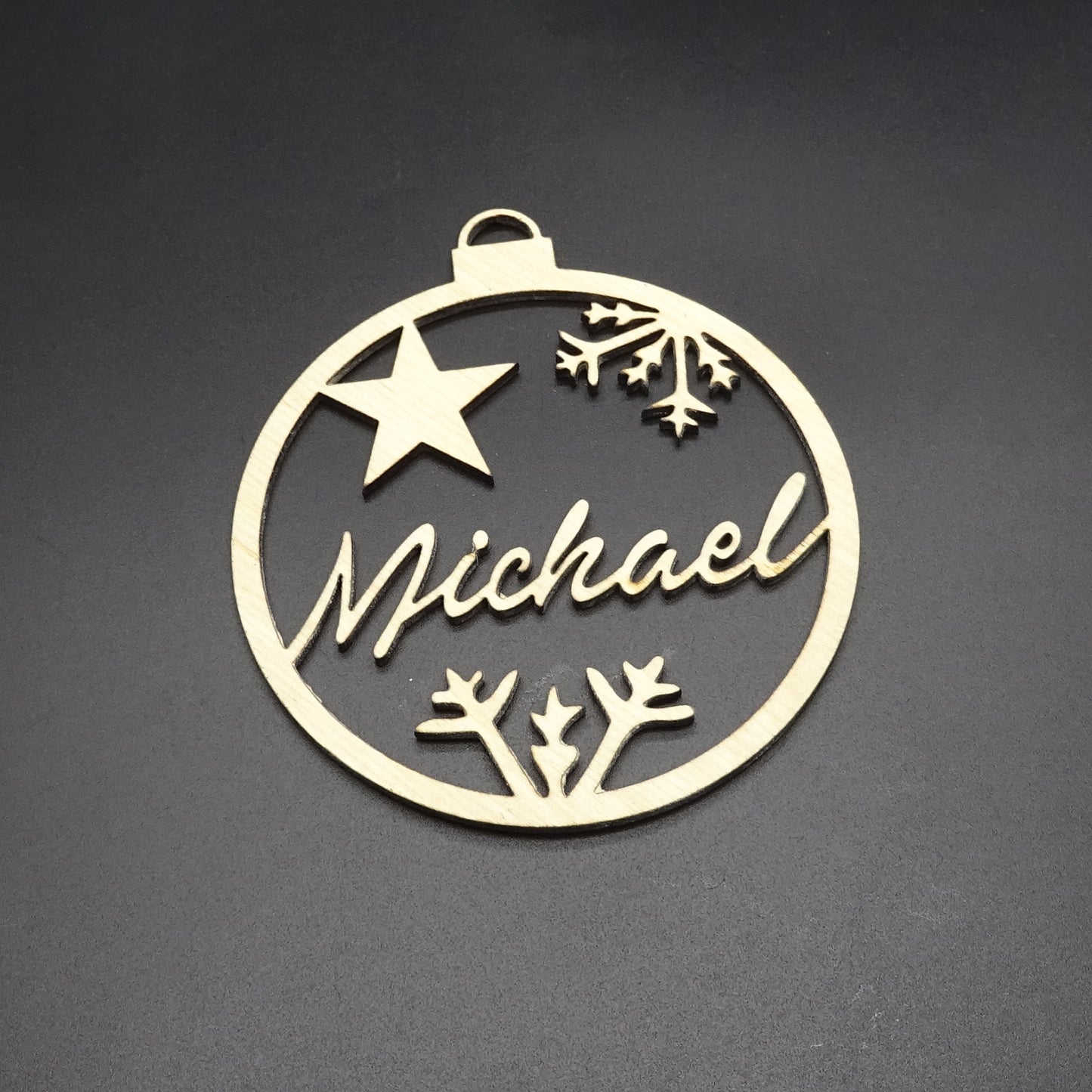 Weihnachtskugel holz personalisiert