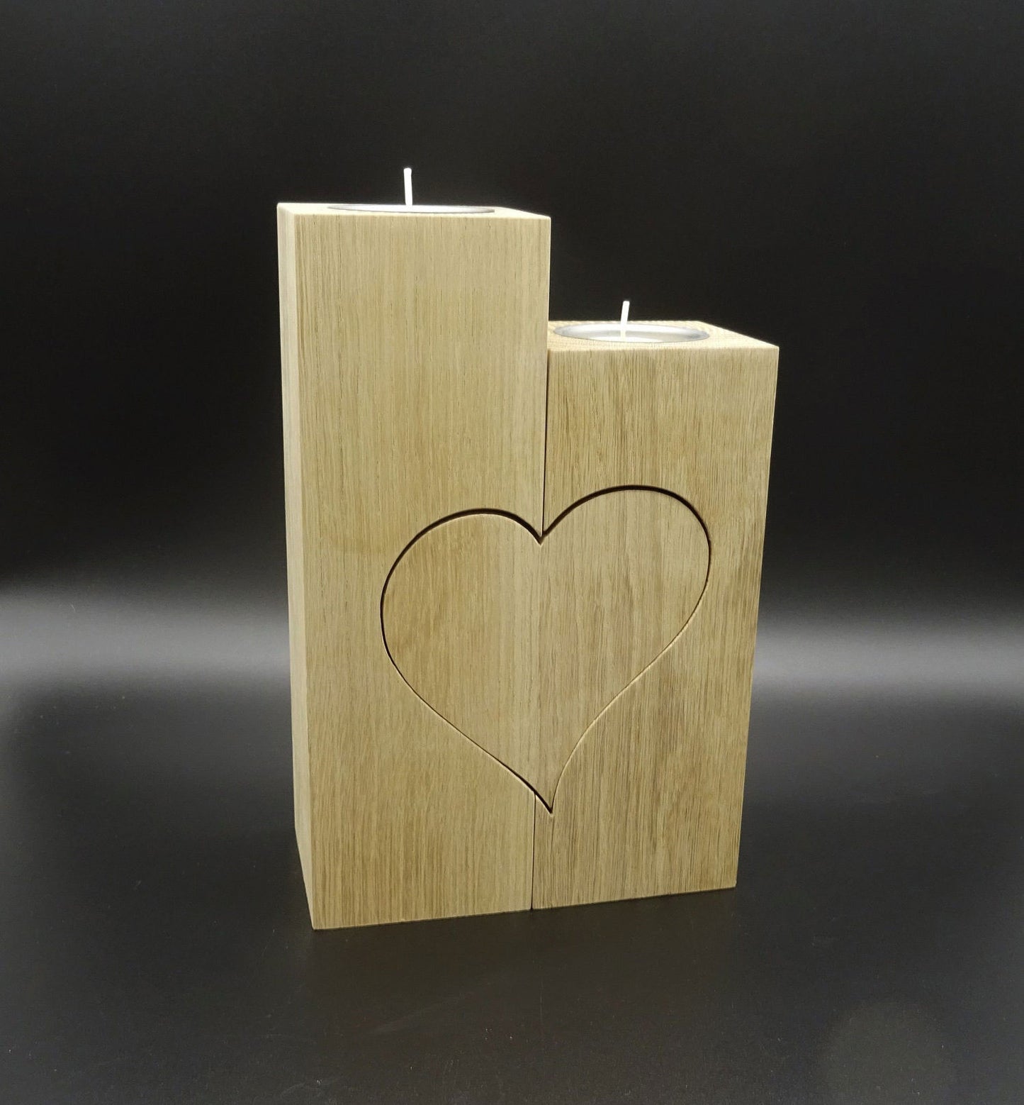 Holzkerze Eiche massiv mit Herz