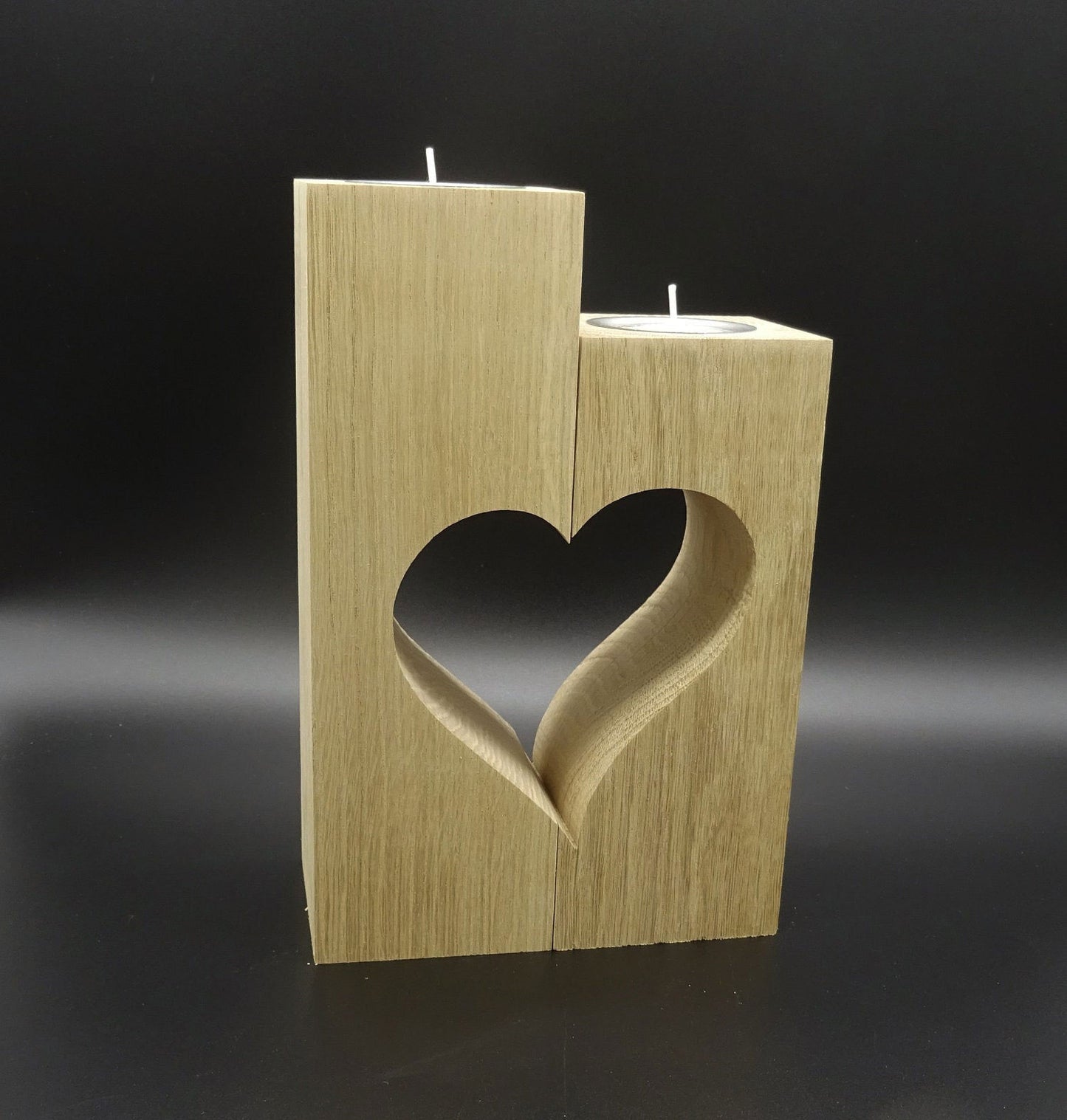 Holzkerze Eiche massiv mit Herz