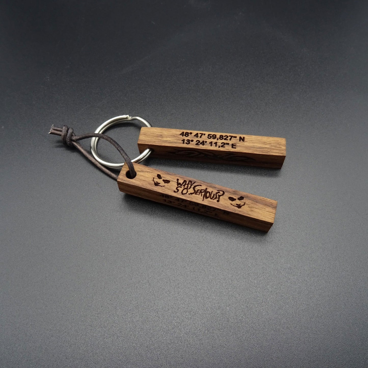 Personalisierter Schlüsselanhänger aus Holz Geschenk.