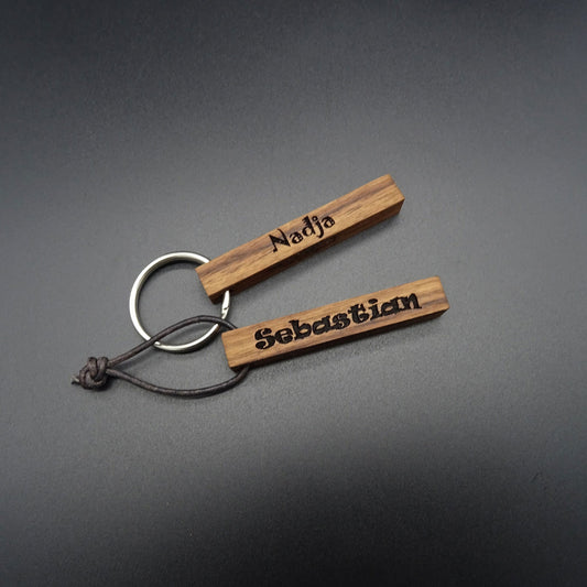 Personalisierter Schlüsselanhänger aus Holz Geschenk.