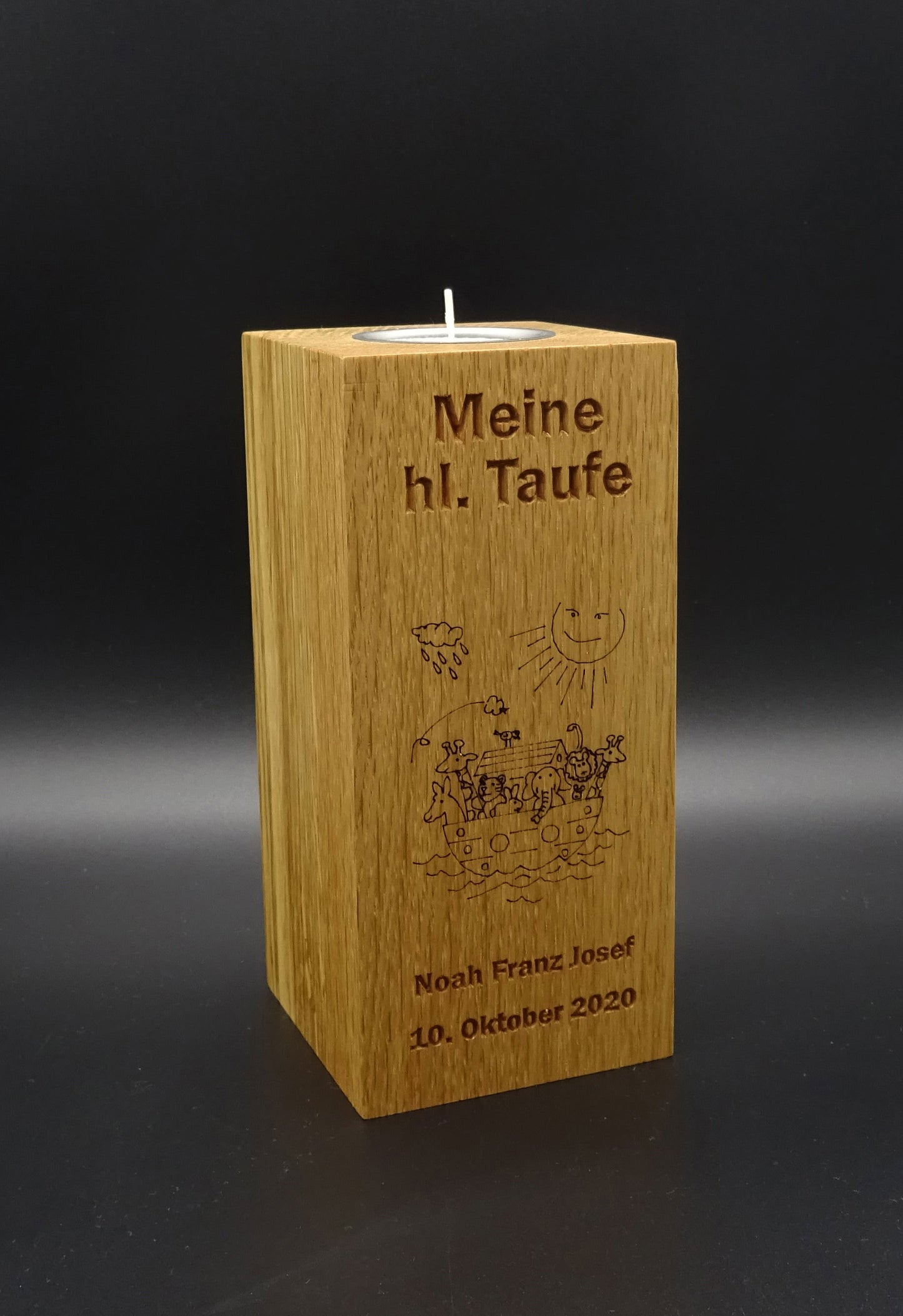Taufkerze mit Gravur, Eiche massiv, geölt