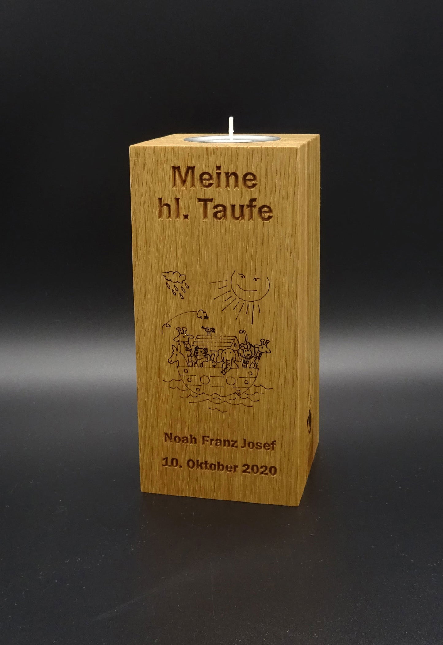 Taufkerze mit Gravur, Eiche massiv, geölt