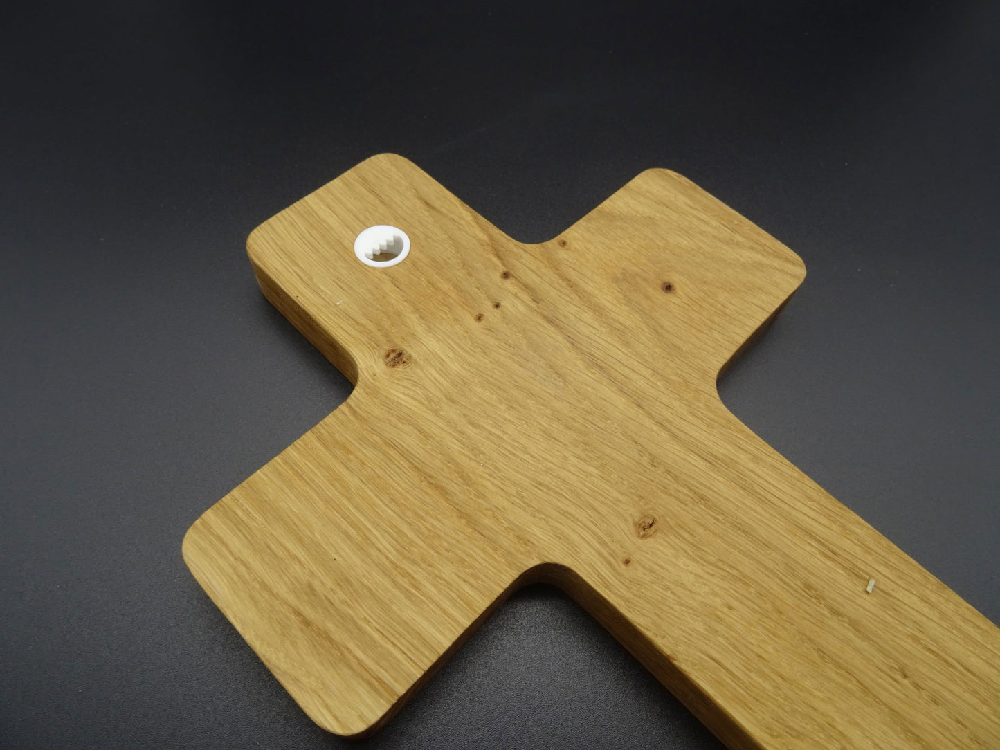 Taufkreuz mit Gravur, Eiche massiv, geölt